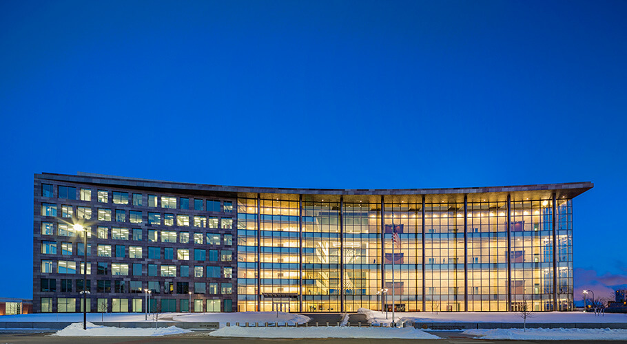 2-CEDAR-RAPIDS-US-COURTHOUSE-CEDAR-RAPIDS-IOWA